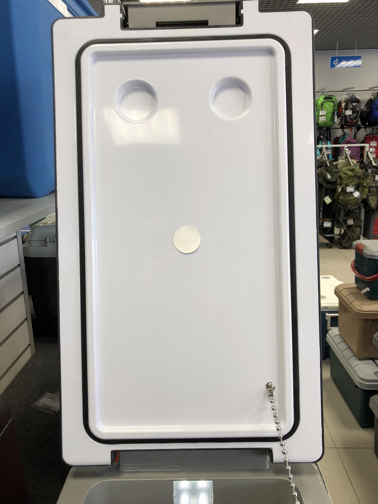 Автомобильный морозильник IC30, 29 литров