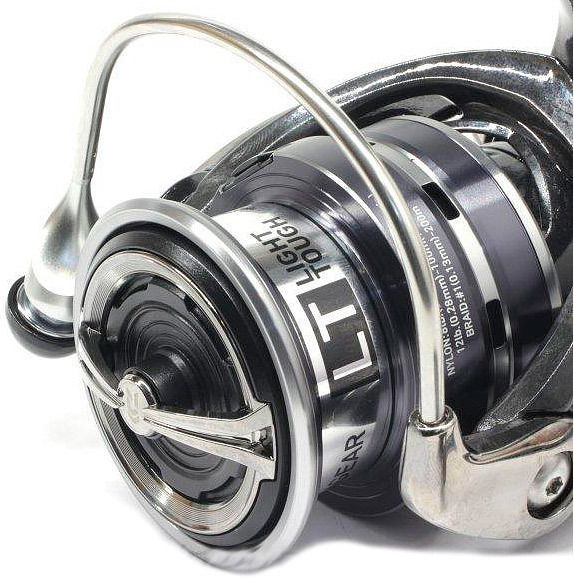 Катушка Daiwa "20 Exceler LT 3000-C"